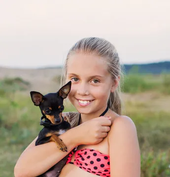 球迷在篮球直播体育观看足球直播